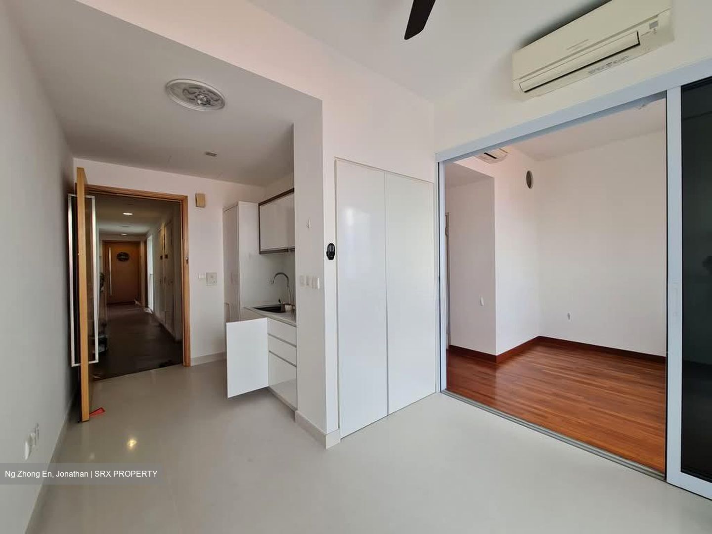 Casa Cambio (D19), Condominium #575728291